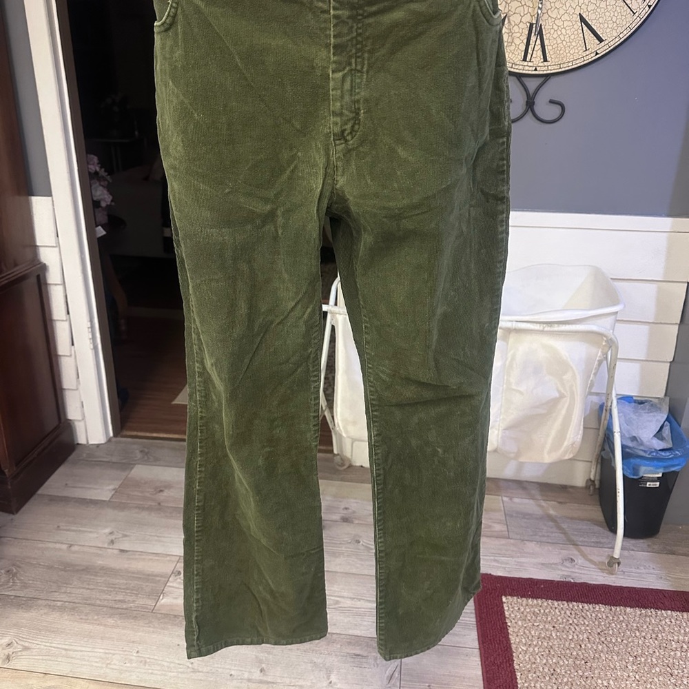 Lands end size 14 green corduroy pants